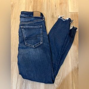 American Eagle Outfitters Women’s High Rise Jegging Crop